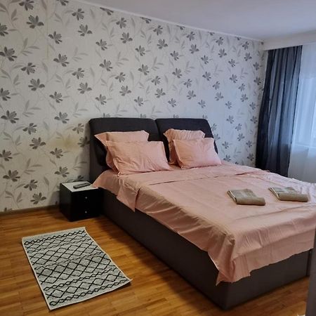 Ferienwohnung Marya'S Râmnicu Vâlcea Exterior foto