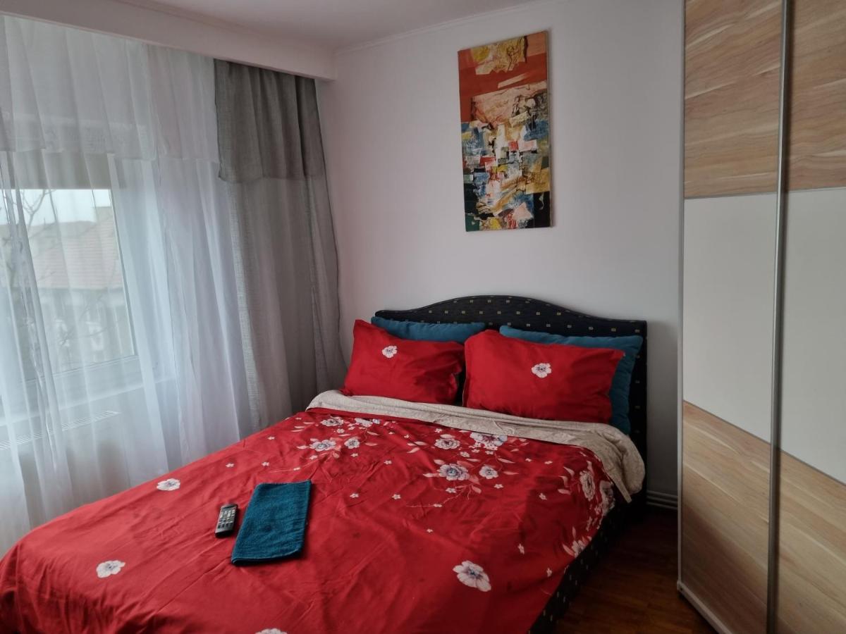 Ferienwohnung Marya'S Râmnicu Vâlcea Exterior foto